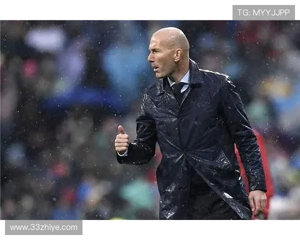 齐达内与恩里克西甲战术博弈解读：战术革命与兵法对决的深度剖析