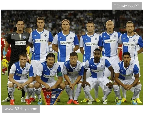 德甲球队球员合照中的妆容风格及文化解读