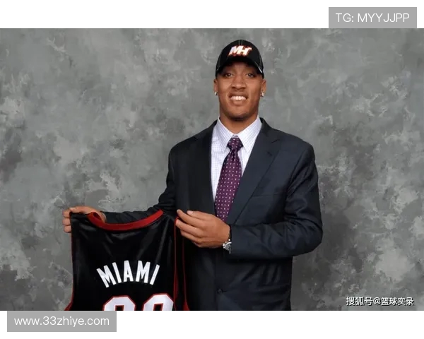 2008年NBA选秀罗斯状元比斯利榜眼威斯布鲁克第四顺位 2008年NBA选秀罗斯状元比斯利榜眼威斯布鲁克第四顺位